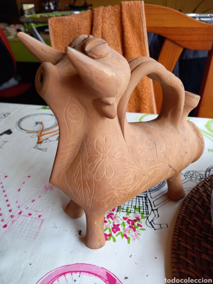 Antig&uuml;edades: BOTIJO TORO. CUENCA. FIRMADO EN LA BASE ,M.HERNANSANZ? - Foto 25