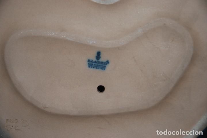 Antig&uuml;edades: LLADRO. Figura mujer Contemplaci&oacute;n. Gres - Foto 4