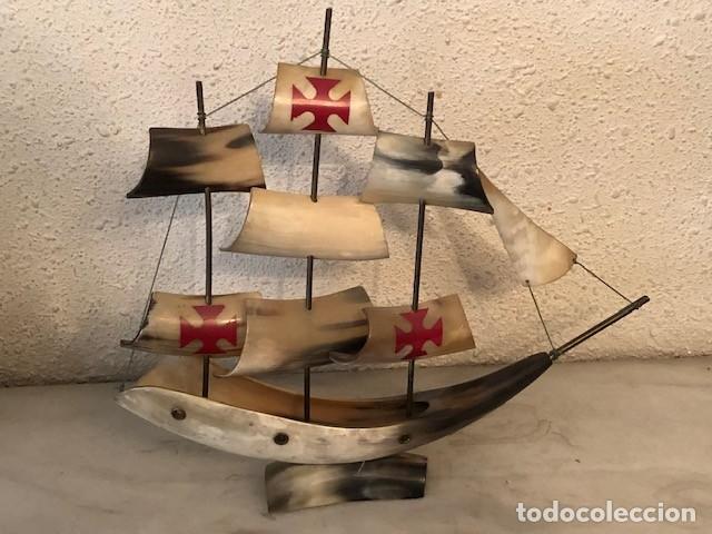 Antig&uuml;edades: BARCO ECHO DE ASTA DE TORO - Foto 1