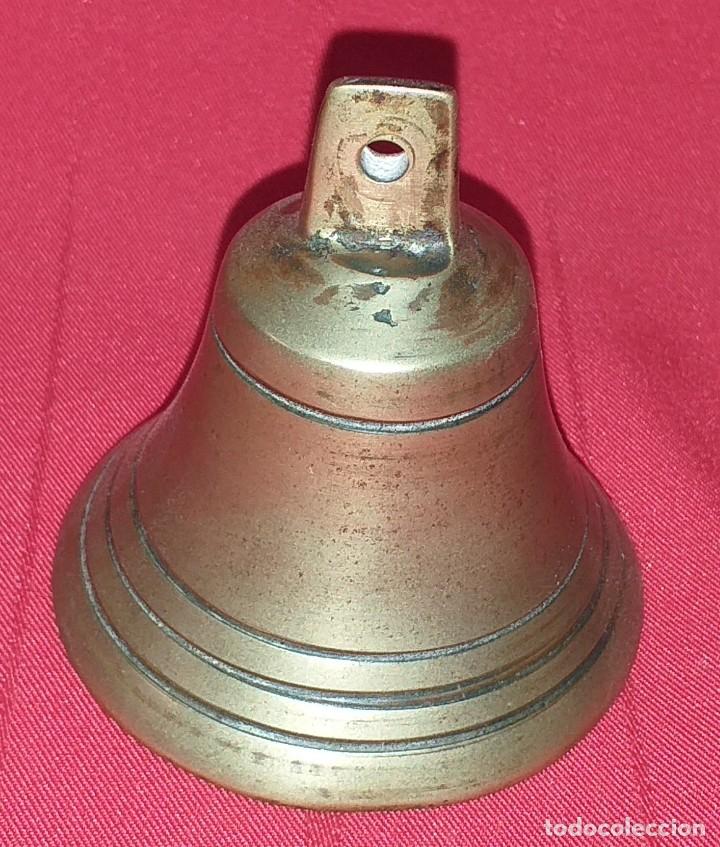 Antig&uuml;edades: PEQUE&Ntilde;A CAMPANA DE BRONCE - Foto 2