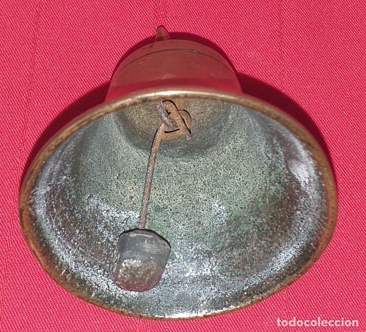 Antig&uuml;edades: PEQUE&Ntilde;A CAMPANA DE BRONCE - Foto 7