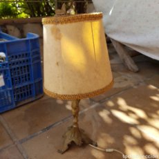 Antigüedades: LAMPARA DE BRONCE O LATON