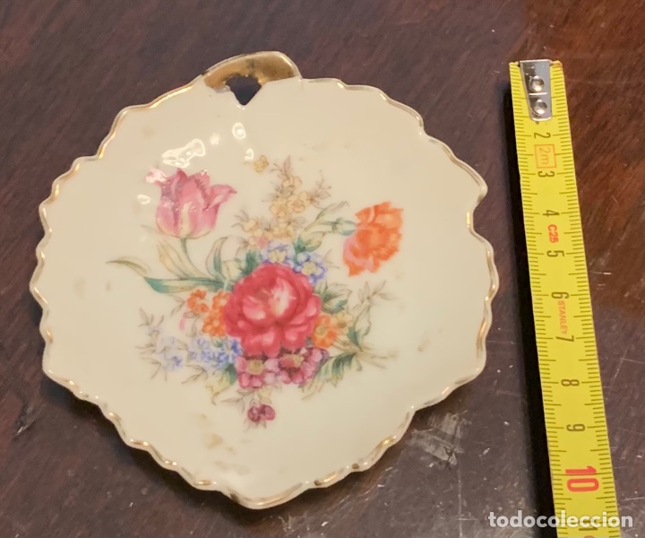 Antig&uuml;edades: Hoja de porcelana - Foto 1