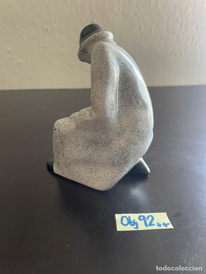Antig&uuml;edades: Figura de porcelana - Foto 2