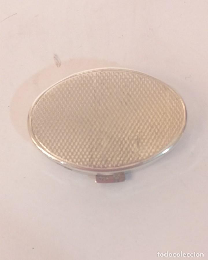 Antig&uuml;edades: pastillero de plata con marca - Foto 1