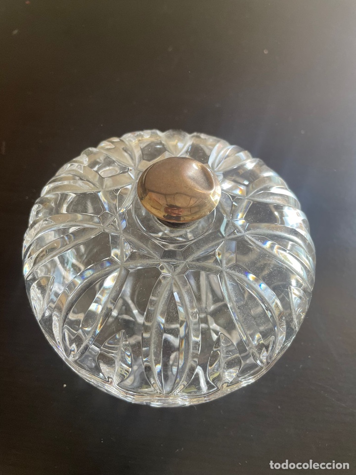 Antig&uuml;edades: Bombonera de Cristal tallado - Foto 2