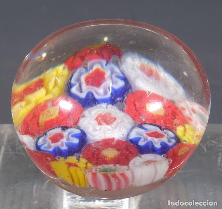 Antig&uuml;edades: Pisapapeles cristal de Murano - Foto 1