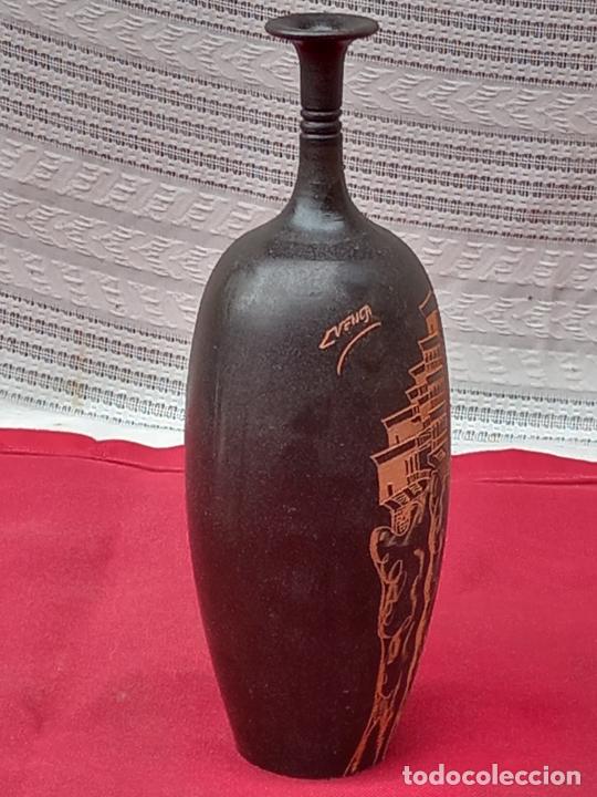 Antig&uuml;edades: CERAMICA RASPADA Y VIDRIADA DE CUENCA. - Foto 3