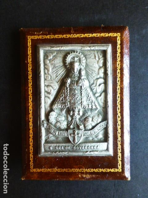 Antiquités: VIRGEN DE COVADONGA PEQUEÑA IMAGEN EN METAL PARA POSAR 6 X 9 CMTS