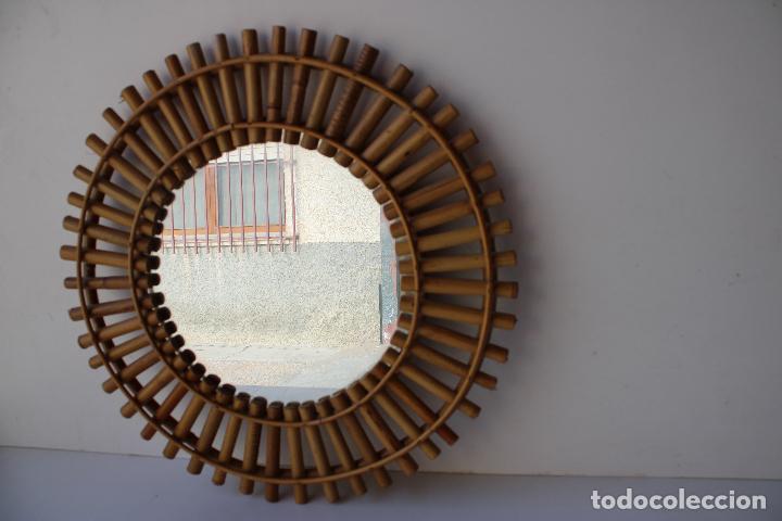Antig&uuml;edades: espejo de sol de mimbre - Foto 8