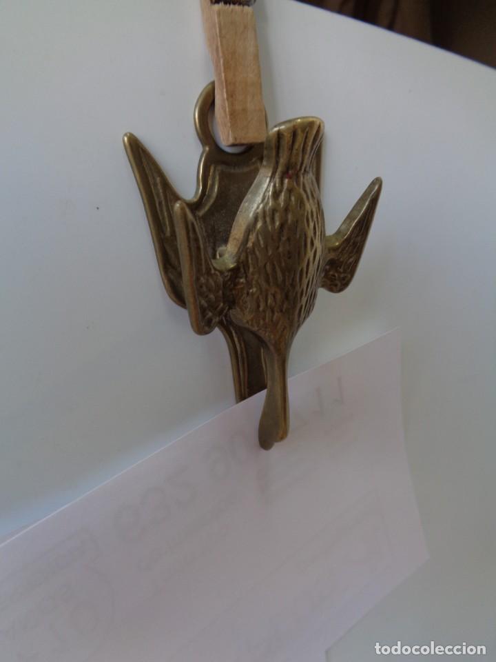 Antig&uuml;edades: &iexcl;&iexcl; PATO VOLANDO. - BRONCE. Pinza de DOCUMENTOS. !! - Foto 5