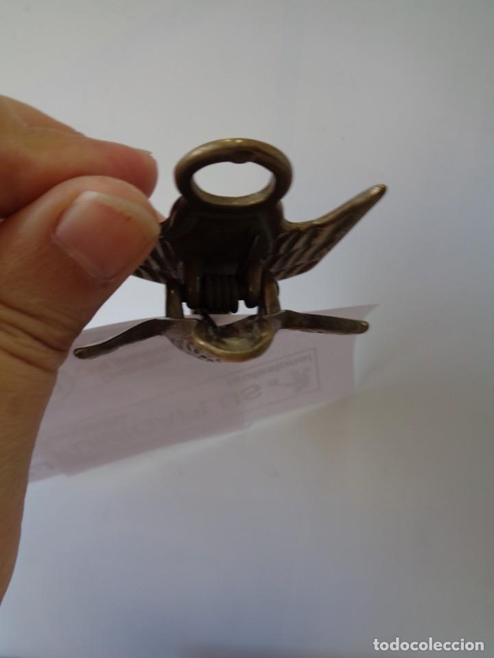 Antig&uuml;edades: &iexcl;&iexcl; PATO VOLANDO. - BRONCE. Pinza de DOCUMENTOS. !! - Foto 18