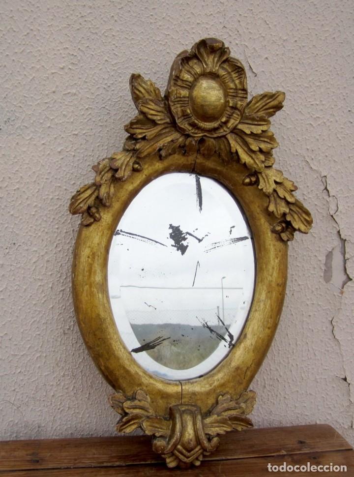 Antig&uuml;edades: Espejo madera tallada y dorado SXIX - Foto 1