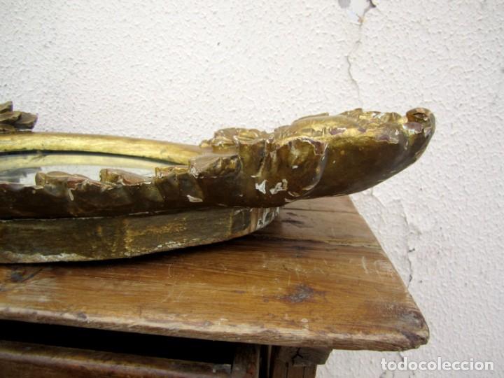 Antig&uuml;edades: Espejo madera tallada y dorado SXIX - Foto 9