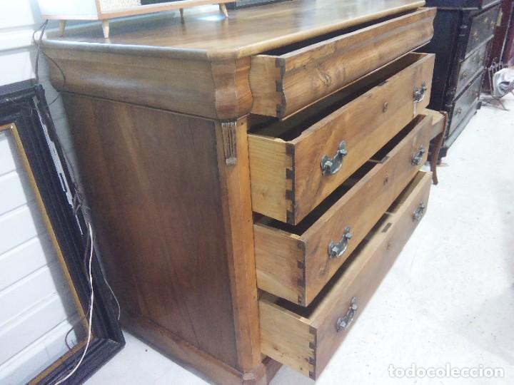 Antig&uuml;edades: C&Oacute;MODA CAJONERA DE NOGAL - Foto 6