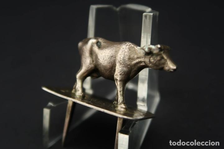 Antig&uuml;edades: Antigua Figura Vaca de Plata - Foto 9