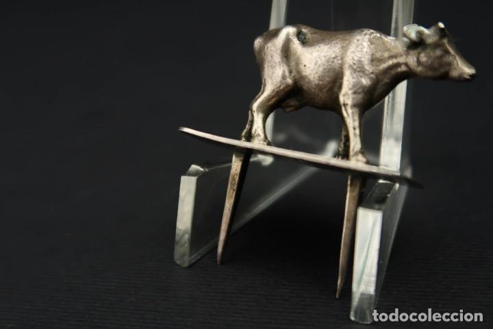 Antig&uuml;edades: Antigua Figura Vaca de Plata - Foto 10