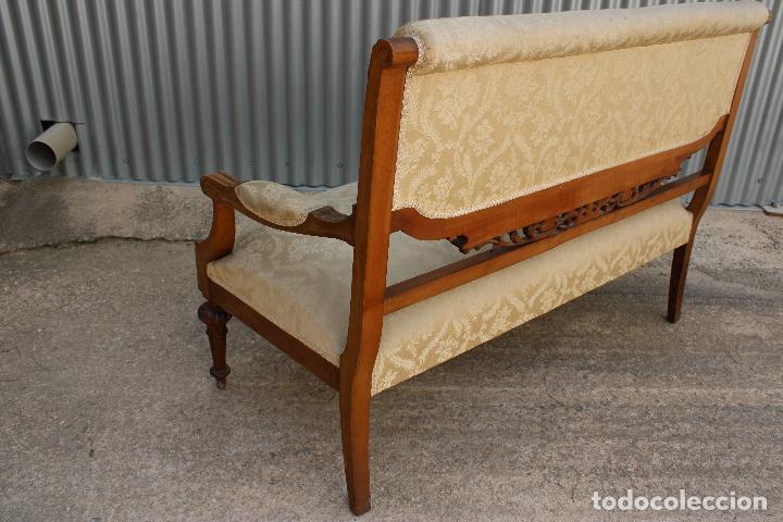 Antig&uuml;edades: sof&aacute; antiguo de madera noble - Foto 4