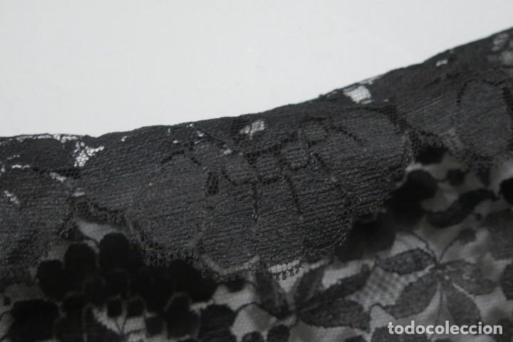 Antig&uuml;edades: MANTILLA NEGRA. A&Ntilde;OS 30 - Foto 6