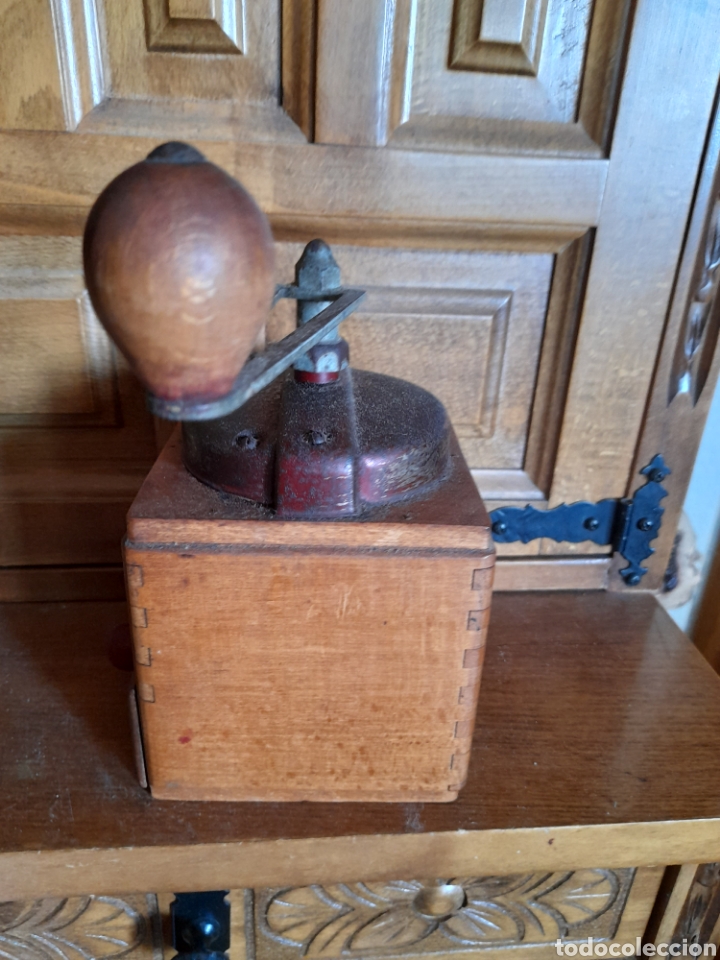 Antig&uuml;edades: Antiguo molinillo Peugeot - Foto 8