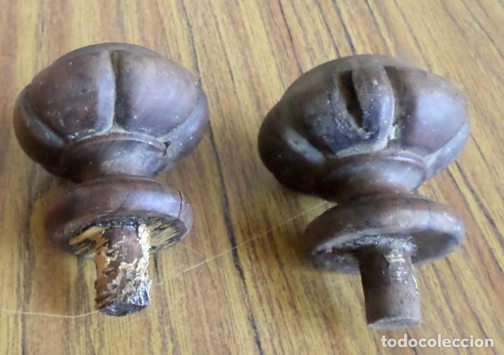 Antig&uuml;edades: 2 patas mueble de madera - Foto 3