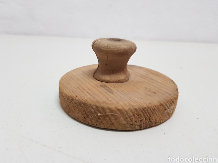 Antig&uuml;edades: Tapa madera - Foto 1