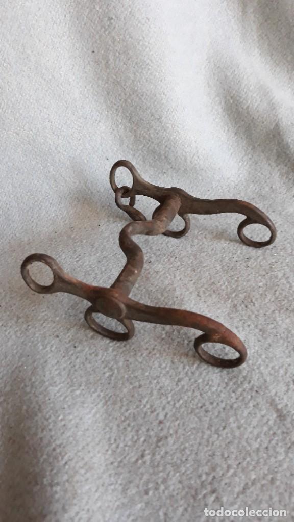 Antig&uuml;edades: Peque&ntilde;o bocado para caballo . - Foto 4