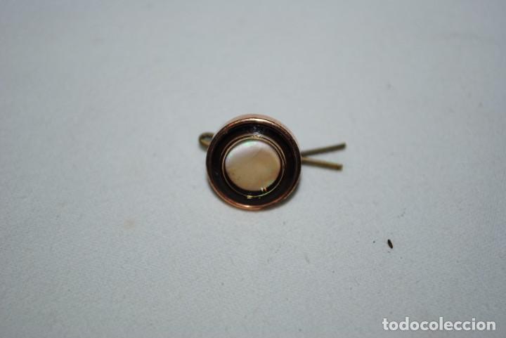 Antig&uuml;edades: ANTIGUO BOTON DORADO - Foto 1