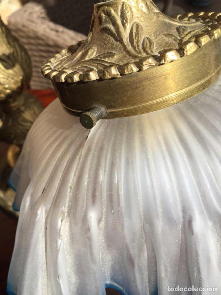 Antig&uuml;edades: Antigua l&aacute;mpara mesa bronce - Foto 3