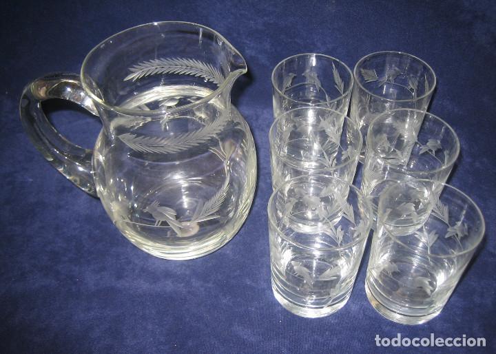 jarra de agua cristal d arques . grabada - Compra venta en todocoleccion