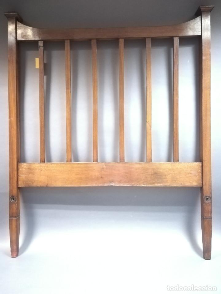 Antig&uuml;edades: CABECERO Y PIECERO CAMA 90 CM DE MADERA DE ROBLE - Foto 1