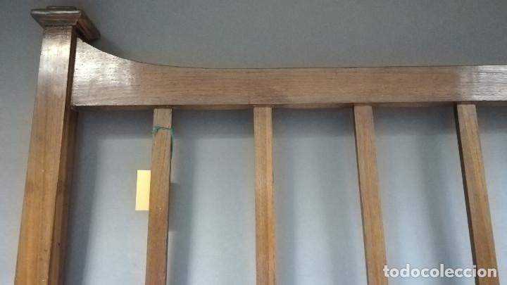 Antig&uuml;edades: CABECERO Y PIECERO CAMA 90 CM DE MADERA DE ROBLE - Foto 3