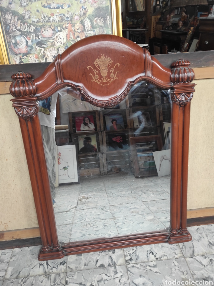Antig&uuml;edades: Marco con espejo cl&aacute;sico 103x80cm - Foto 1