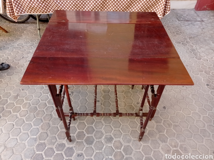 Antig&uuml;edades: Mesa de caoba de Ala - Foto 4