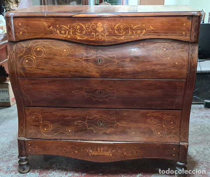 Commode Isabeline En Palissandre Et Buis – Espagne XIXe – À Restaurer