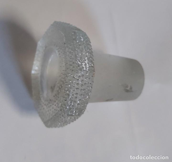 Antig&uuml;edades: Tap&oacute;n de vidrio - Foto 1
