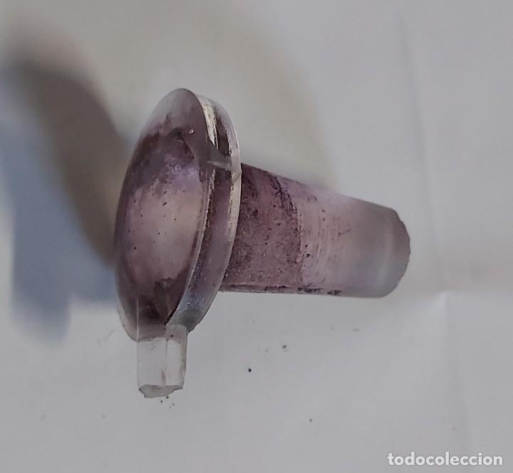 Antig&uuml;edades: Tap&oacute;n de vidrio - Foto 1