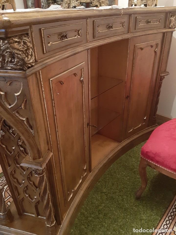 Antig&uuml;edades: Barra de bar en madera maciza - Foto 3