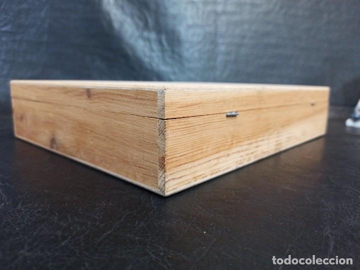 Antig&uuml;edades: Caja de madera. Estuche. C27 - Foto 5