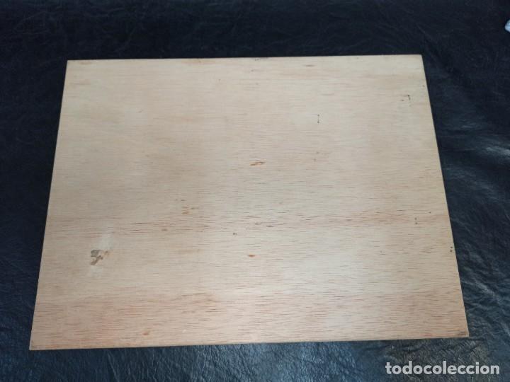 Antig&uuml;edades: Caja de madera. Estuche. C27 - Foto 6