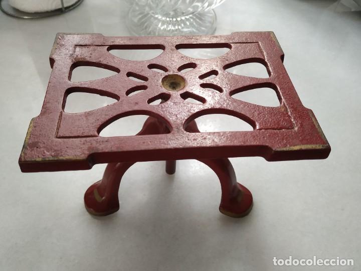 Antig&uuml;edades: Salvamantel ingl&eacute;s fundici&oacute;n. - Foto 1
