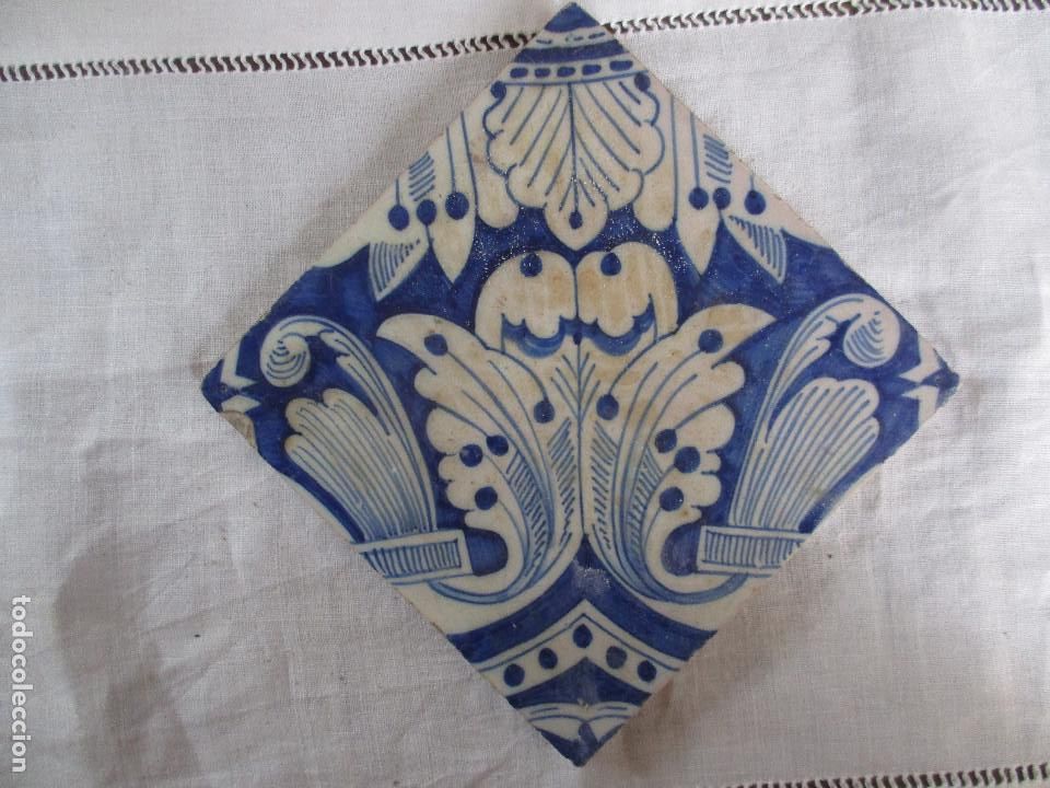 Antig&uuml;edades: Azulejo Delft siglo XVIII - Foto 1