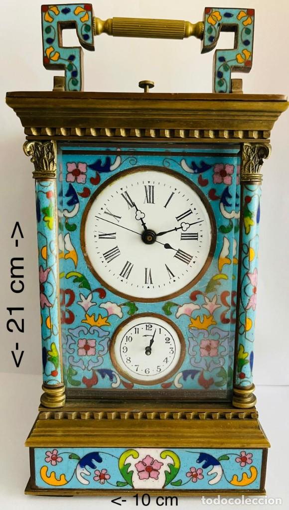 Antig&uuml;edades: Reloj de sobremesa estilo Carriage Clock en bronce y esmalte Cloisonn&eacute; - 21cm