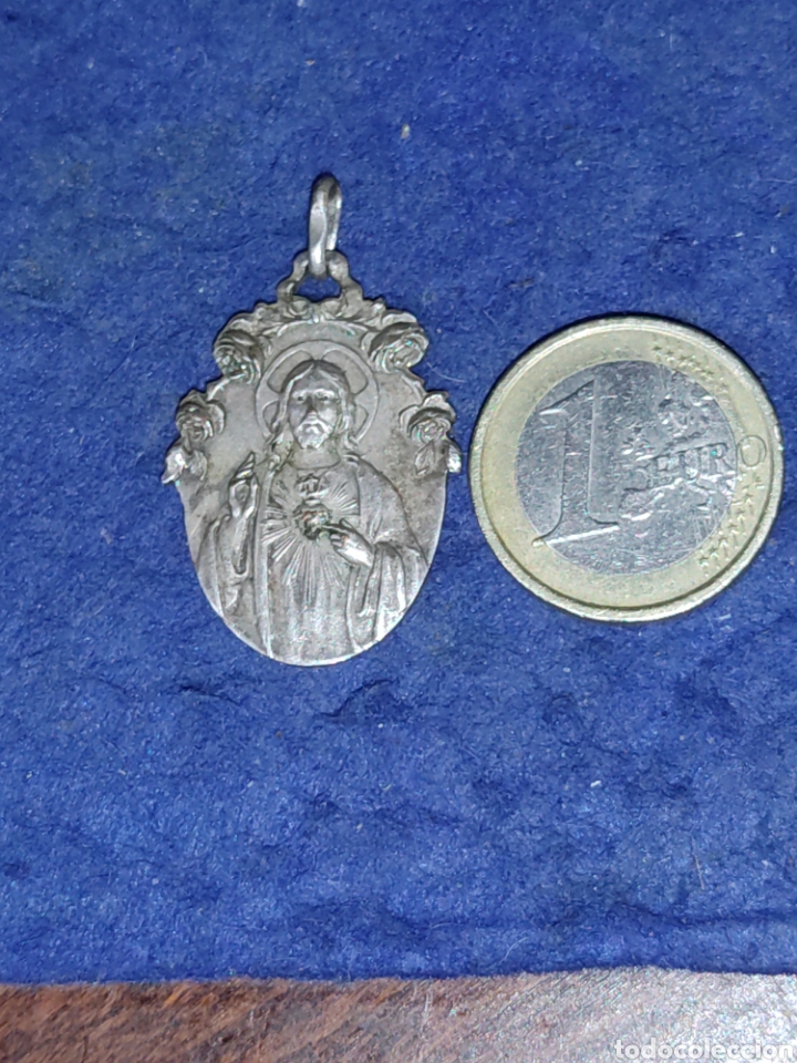 Antig&uuml;edades: Antigua medalla de coraz&oacute;n de Jes&uacute;s. - Foto 1