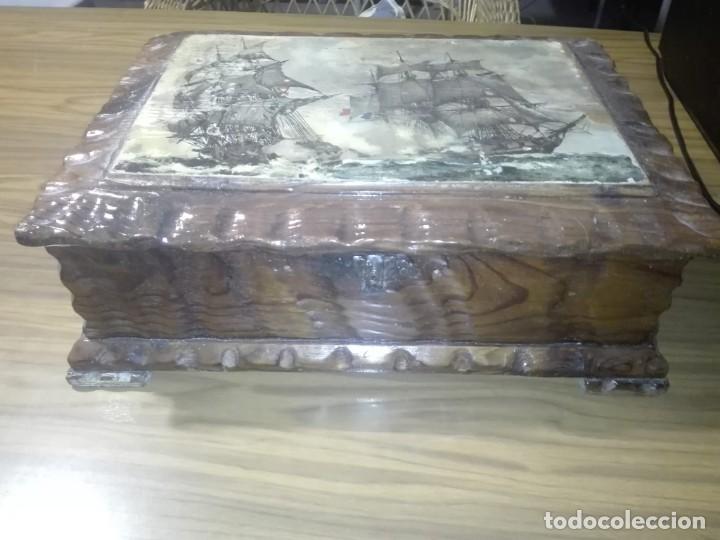 Antig&uuml;edades: Cofre antiguo: Reliquia - Foto 3