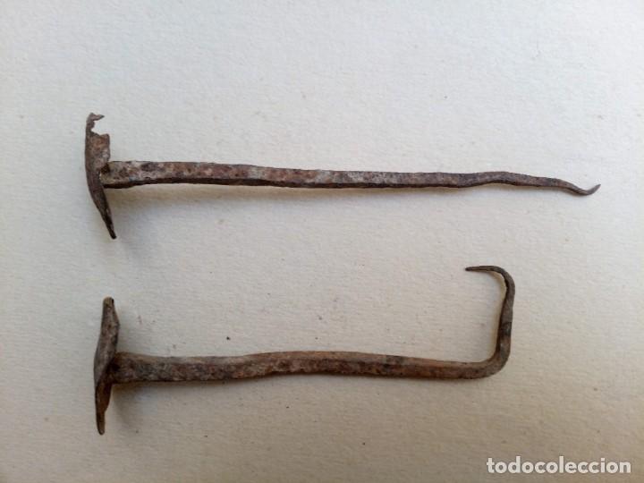 Antig&uuml;edades: Antiguos clavos largos - Foto 3