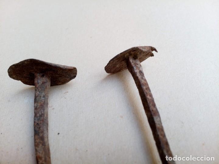 Antig&uuml;edades: Antiguos clavos largos - Foto 4