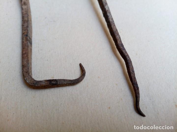 Antig&uuml;edades: Antiguos clavos largos - Foto 5