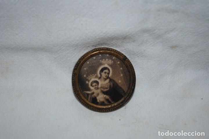 Antig&uuml;edades: BROCHE ANTIGUO DE LA VIRGEN CORONADA . - Foto 1