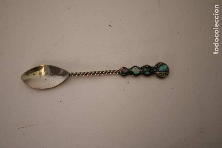 Antiquit&auml;ten: cuchara nacar en plata de ley 925